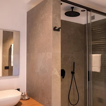 Podere Ai Laghi Farm stay *